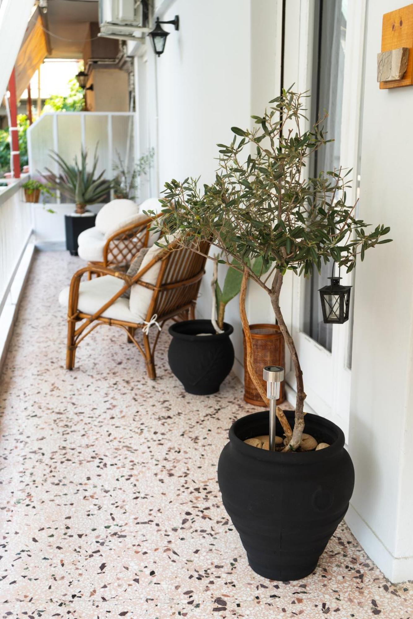 Spacious 82 M2 Two Bedroom Classy Near Center Appartement Thessaloniki
